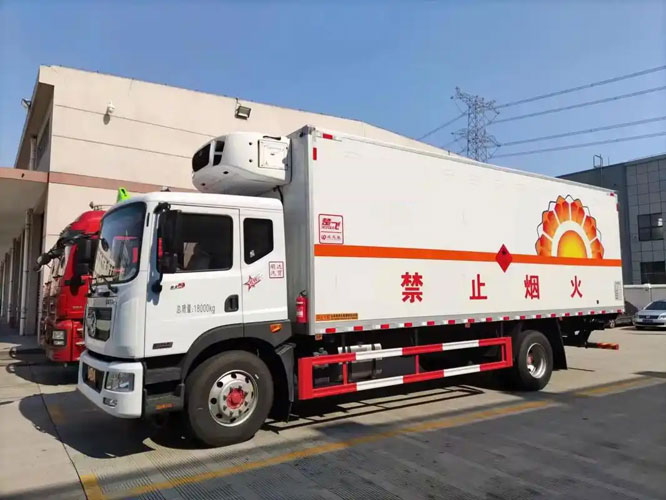 巴音郭楞危险品托运